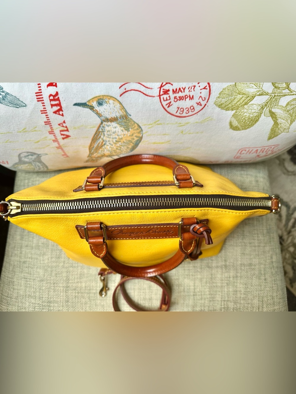 Classic Dooney and Bourke Vacchetta Leather Satchel - Picture 4 of 16